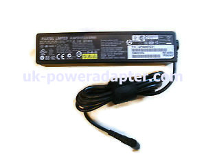 Fujitsu Lifebook S762 UH572 65W AC Adapter CP500585-XX PXW1934N